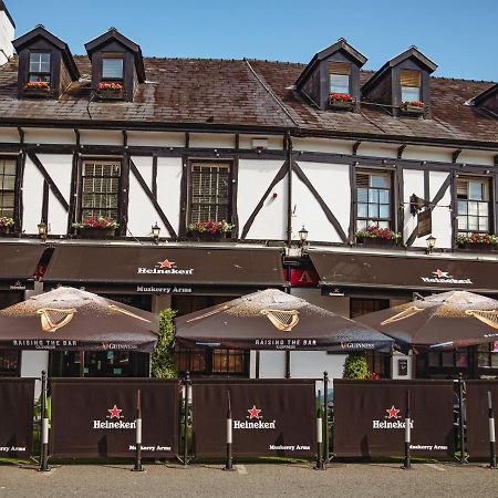 Muskerry Arms Bar And B&B Blarney Exterior foto