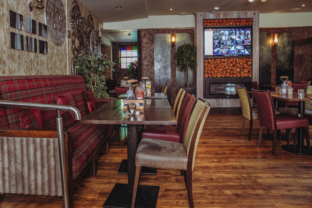 Muskerry Arms Bar And B&B Blarney Exterior foto